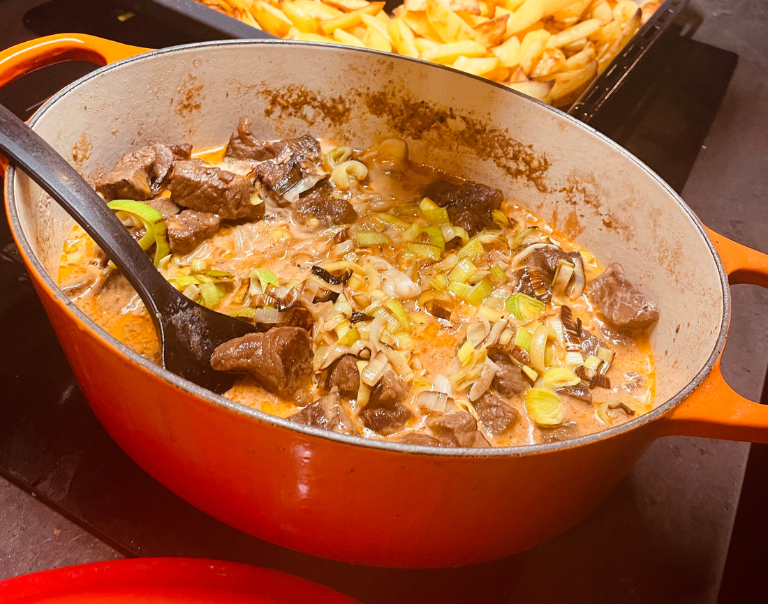 Enbärskryddad älggryta